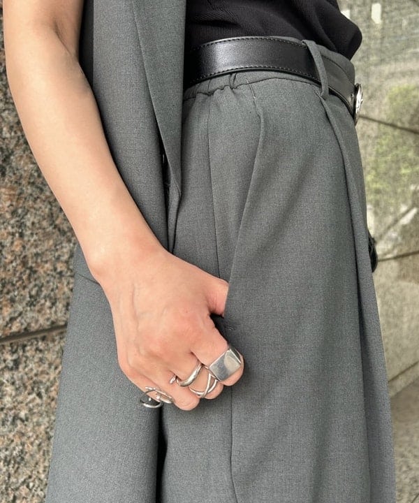 大槻 まひろさんの「BEAMS WOMEN｜ヘルシー ニット キャミソール .M」を使ったコーディネート