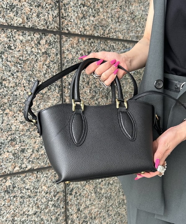 大槻 まひろさんの「BEAMS WOMEN｜ヘルシー ニット キャミソール .M」を使ったコーディネート