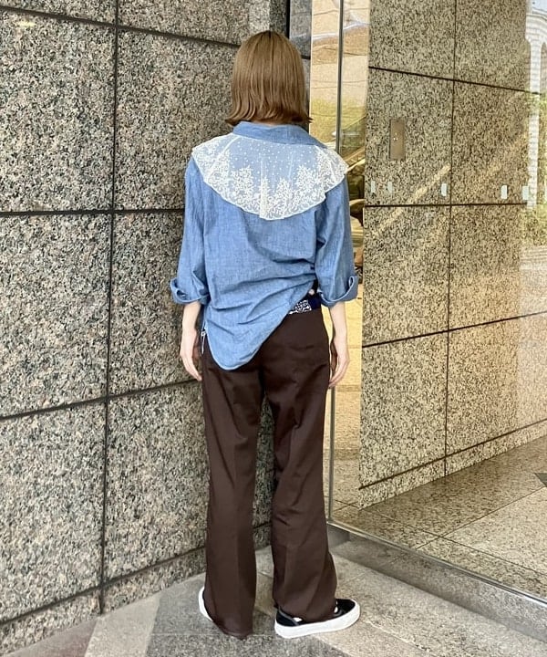 小原 もこさんの「BEAMS WOMEN｜ラッカー パール ネックレス」を使ったコーディネート