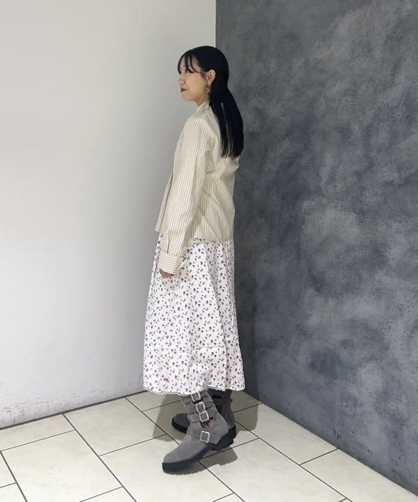 SAEさんの「BEAMS WOMEN｜ストライプ ジップ シャツ」を使ったコーディネート