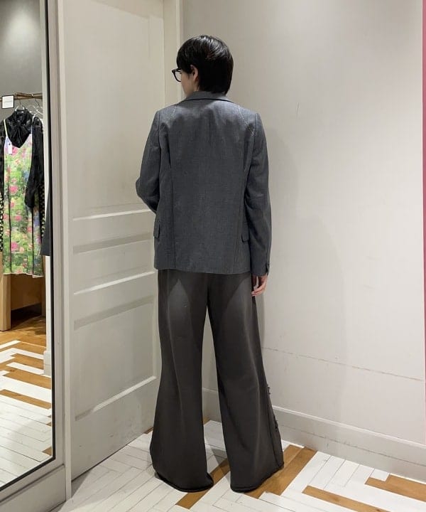 マツミヤさんの「BEAMS WOMEN｜ダメージ スウェット パンツ」を使ったコーディネート