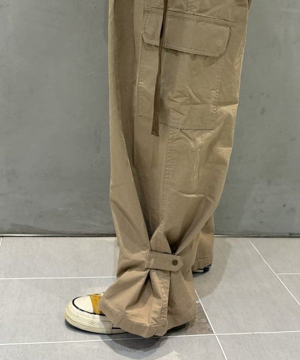 kawaiさんの「BEAMS WOMEN｜maturely / コットン シルク ジッパー カーゴパンツ」を使ったコーディネート