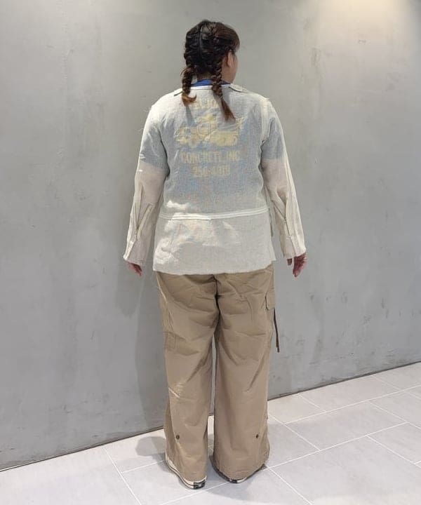 kawaiさんの「BEAMS WOMEN｜maturely / コットン シルク ジッパー カーゴパンツ」を使ったコーディネート