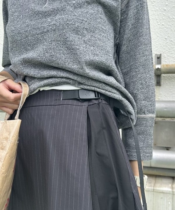 MATSUMOTO AMIさんの「BEAMS WOMEN｜パイル シュシュ 2セット」を使ったコーディネート