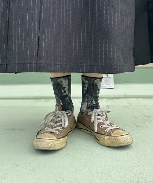 MATSUMOTO AMIさんの「BEAMS WOMEN｜パイル シュシュ 2セット」を使ったコーディネート