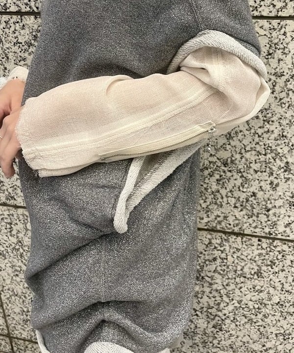 水野 萌香さんの「BEAMS WOMEN｜maturely / グリッターミニワンピース」を使ったコーディネート