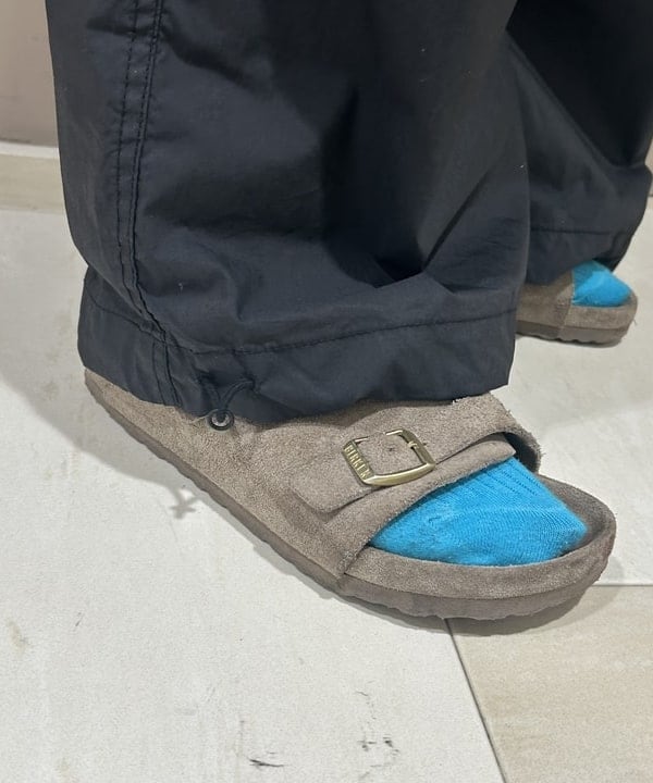 MATSUMOTO AMIさんの「BEAMS WOMEN｜チェック フリルカラー シャツ」を使ったコーディネート