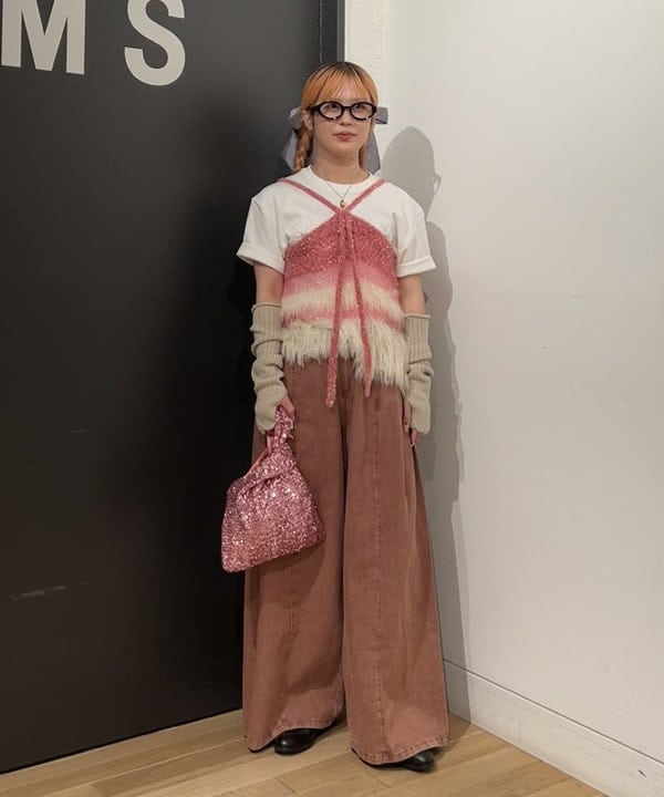 ando naoさんの「BEAMS WOMEN｜maturely / ダメージ アームウォーマー」を使ったコーディネート