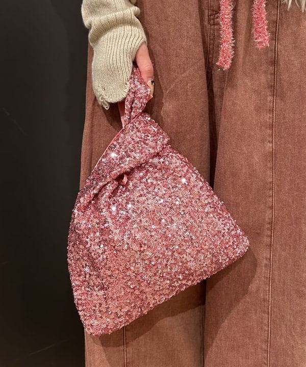 ando naoさんの「BEAMS WOMEN｜maturely / ダメージ アームウォーマー」を使ったコーディネート