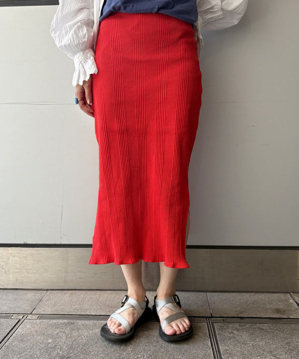 みりさんの「ユーロ ヴィンテージ フリル シャツ」を使ったコーディネート