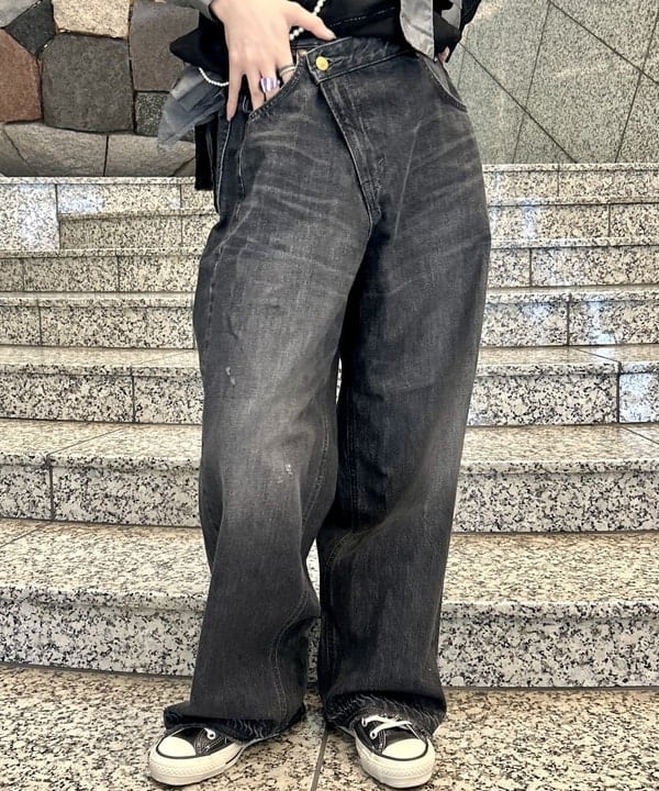 小原 もこさんの「BEAMS WOMEN｜maturely / オーガニック コットン ハート フリルシャツ」を使ったコーディネート