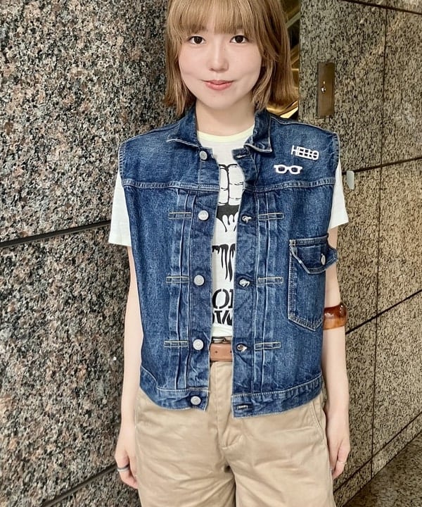 小原 もこさんの「BEAMS WOMEN｜BUZZ RICKSON'S &times; BEAMS BOY / チノパンツ」を使ったコーディネート