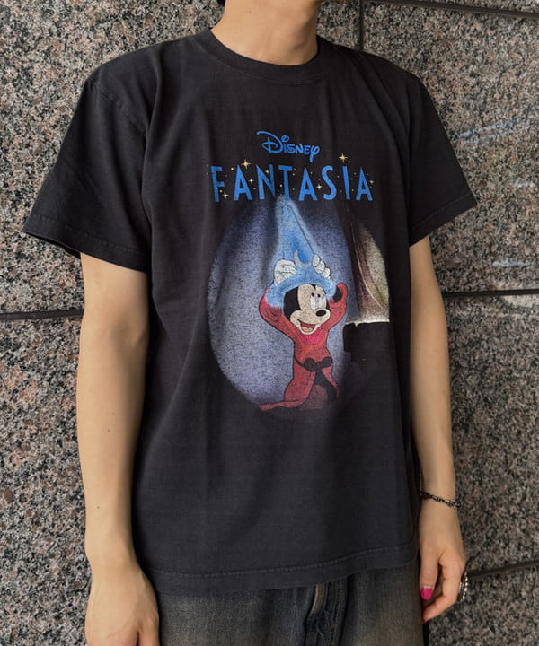 配島 孝明さんの「BEAMS WOMEN｜BEAMS / ワイドフィット デニムパンツ」を使ったコーディネート