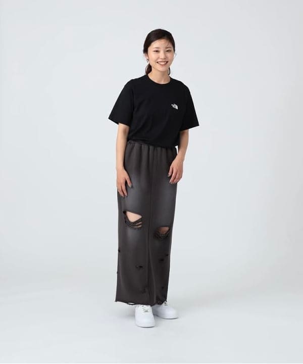 佐々木 南美さんの「BEAMS WOMEN｜【WEB限定】NIKE / ナイキ エア フォース1 '07▲」を使ったコーディネート