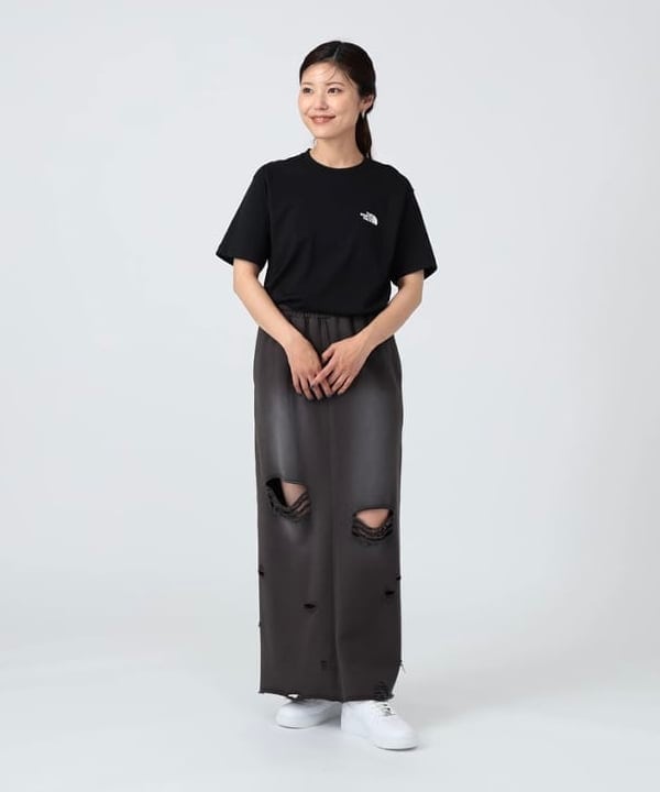 佐々木 南美さんの「BEAMS WOMEN｜【WEB限定】NIKE / ナイキ エア フォース1 '07▲」を使ったコーディネート