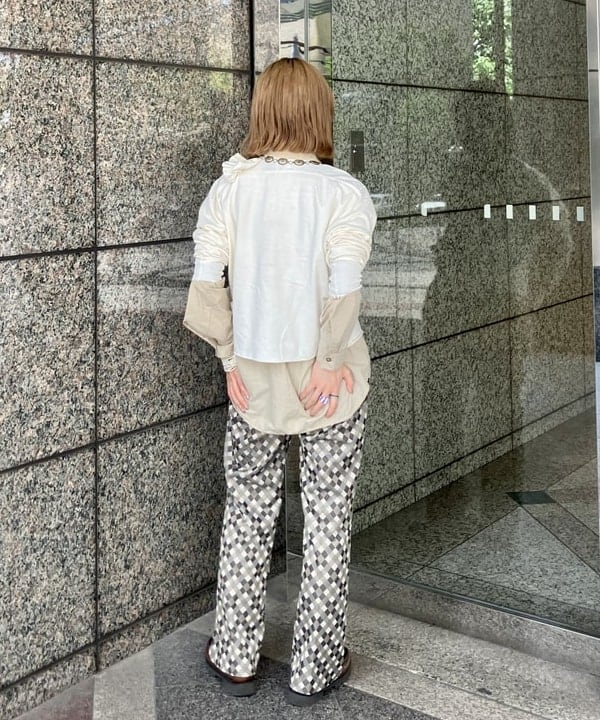 小原 もこさんの「BEAMS WOMEN｜ポリエステル ジャカード パンツ」を使ったコーディネート