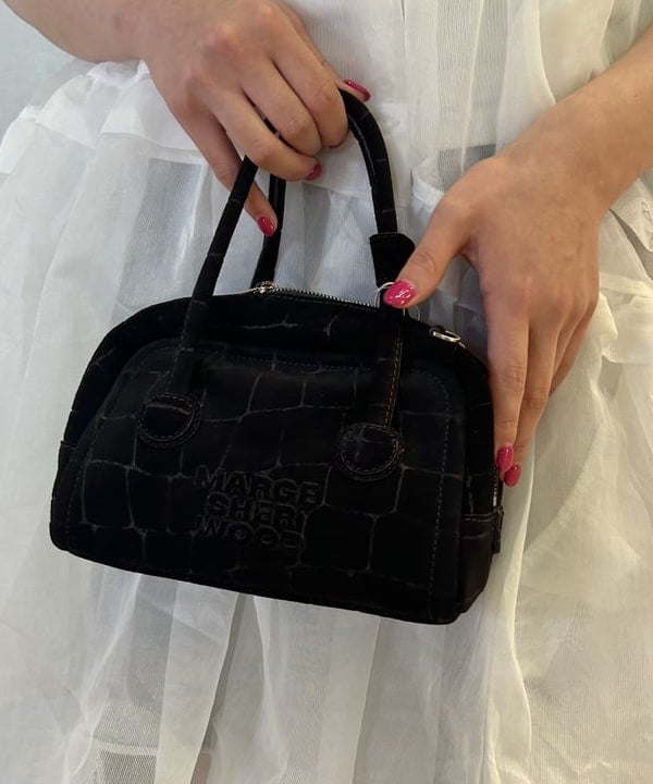 ナカノ アイさんの「BEAMS WOMEN｜GHOSPELL / Lennie Sheer Mini Dress」を使ったコーディネート