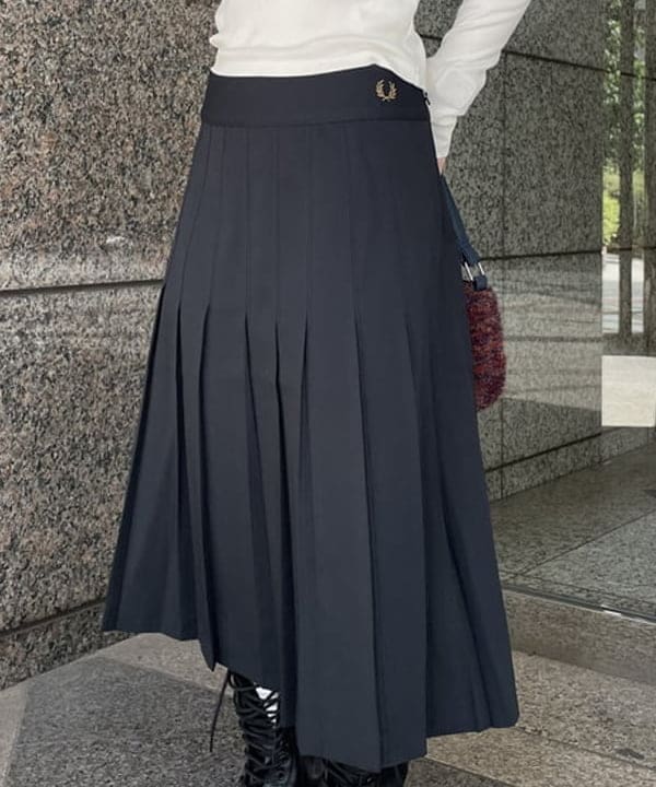 まゆちゃんさんの「BEAMS WOMEN｜【別注】FRED PERRY / Tennis Pleats Skirt」を使ったコーディネート