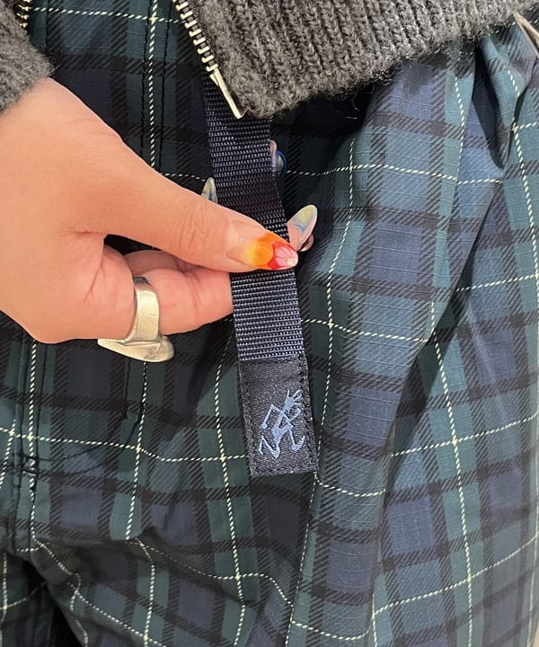 あゆさんの「BEAMS WOMEN｜スパンコール ビーニー 25」を使ったコーディネート