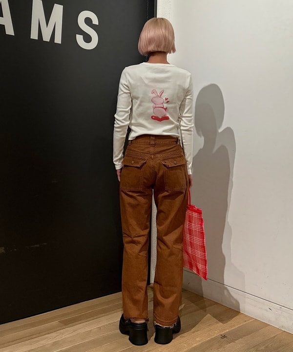 佐藤 亜美さんの「BEAMS WOMEN｜デニム ブッシュ パンツ」を使ったコーディネート