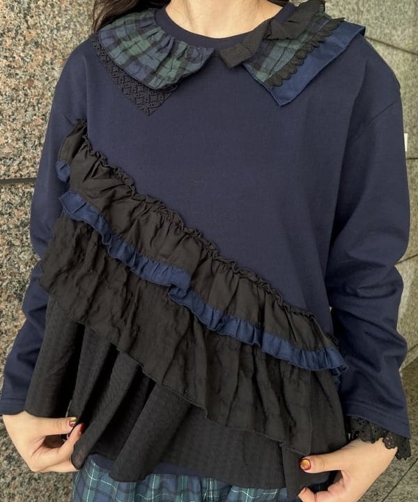 ばるたんさんの「BEAMS WOMEN｜【別注】TORI-TO / フリルカラー Tシャツ」を使ったコーディネート