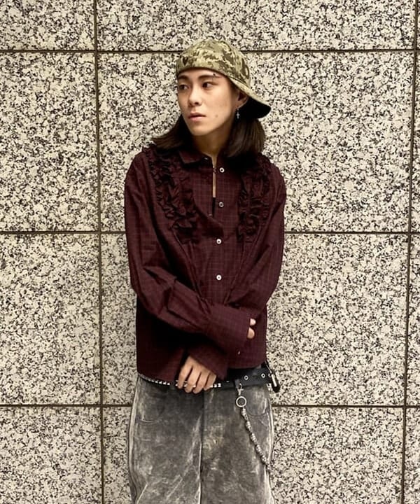 はるひむさんの「BEAMS WOMEN｜チェック フリル ブレード シャツ」を使ったコーディネート