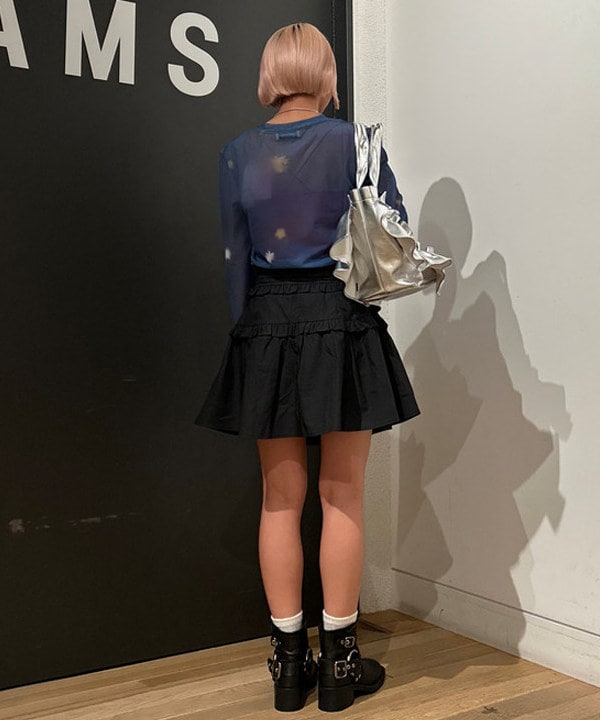 佐藤 亜美さんの「BEAMS WOMEN｜sister jane / Birdie Ruffle Mini Skirt」を使ったコーディネート