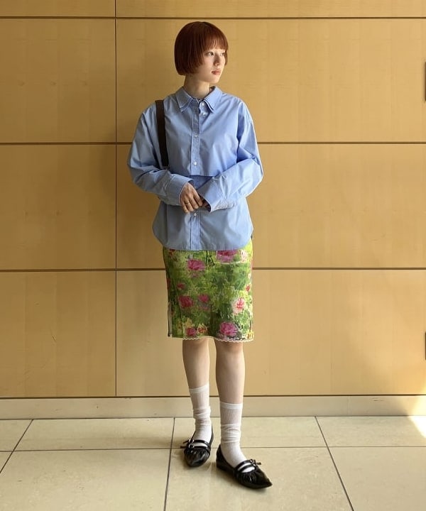 Hazukiさんの「BEAMS WOMEN｜Ｗカラー レイヤード シャツ」を使ったコーディネート