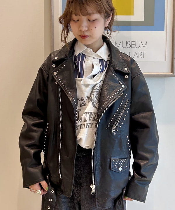 ナツハさんの「BEAMS WOMEN｜maturely / ストライプ アンド ソリッド カットオフ ロングスリーブ シャツ」を使ったコーディネート