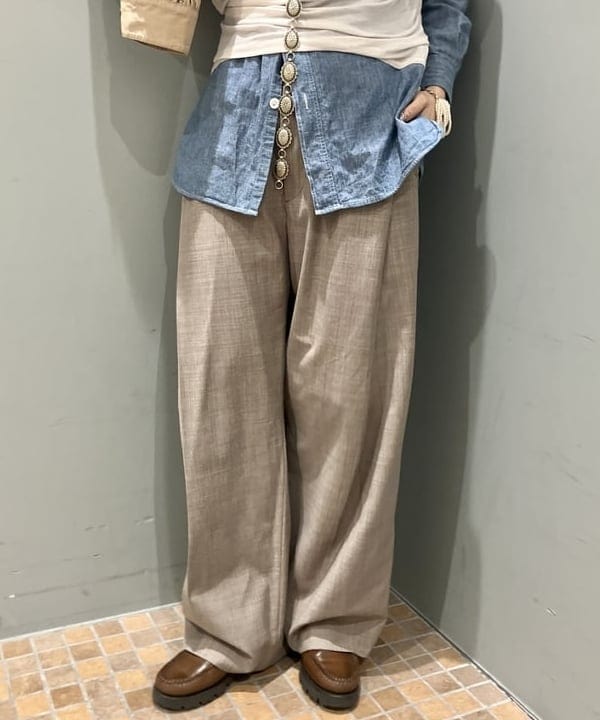 小原 もこさんの「BEAMS WOMEN｜maturely / コットン シルク ジッパー ブルゾン」を使ったコーディネート