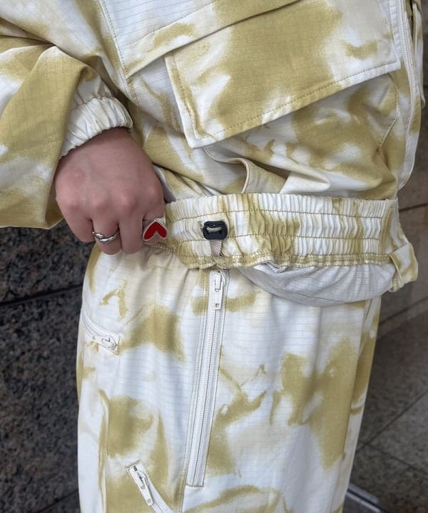 あゆさんの「BEAMS WOMEN｜ショート ウェーディング ブルゾン」を使ったコーディネート