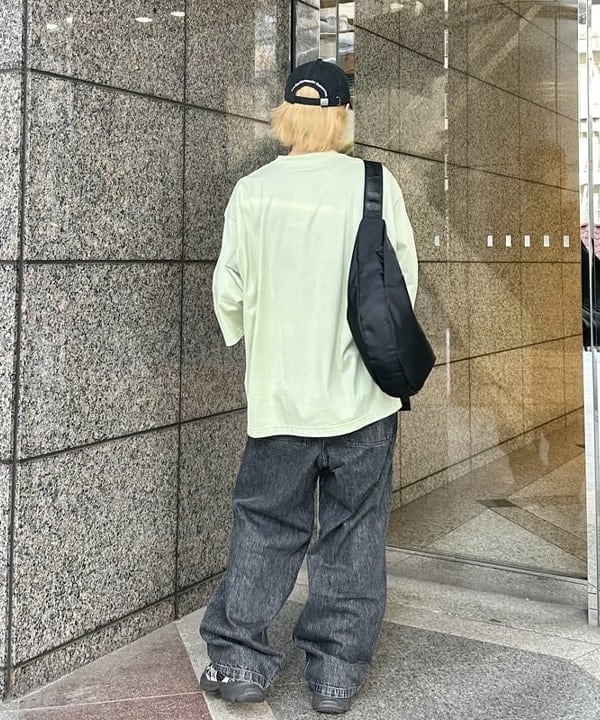 吉田 洸輝さんの「BEAMS WOMEN｜【別注】yorozu / WPM SHOULDER」を使ったコーディネート