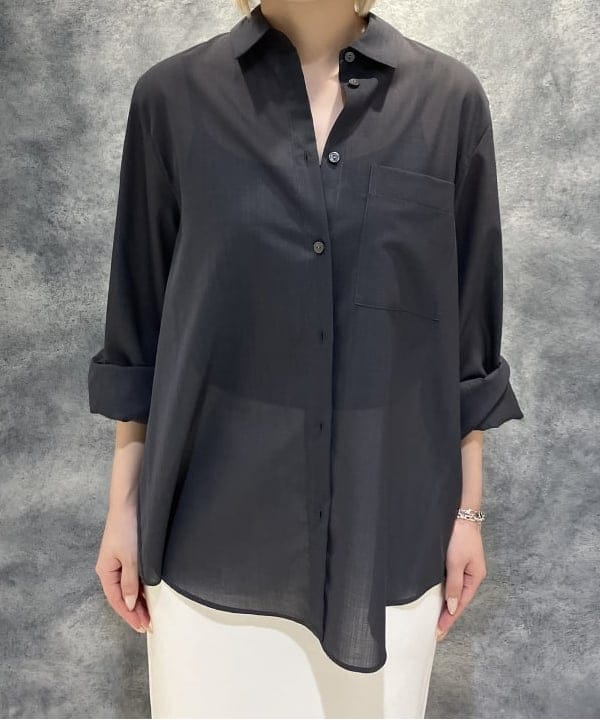 菜月さんの「BEAMS WOMEN｜ポリエステル ウール トロピカル シアー シャツ」を使ったコーディネート