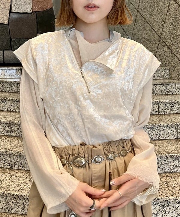 小原 もこさんの「BEAMS WOMEN｜フリル ストール」を使ったコーディネート