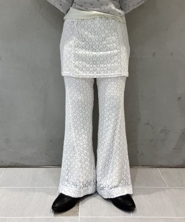 須賀さんの「BEAMS WOMEN｜フラワー サーマル パーカー」を使ったコーディネート