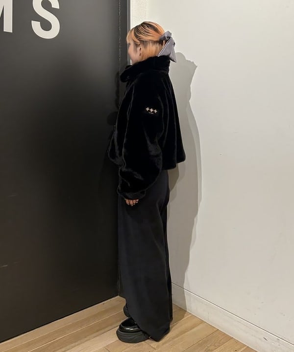 ando naoさんの「BEAMS WOMEN｜TATRAS / PARTANNA フリース ブルゾン」を使ったコーディネート