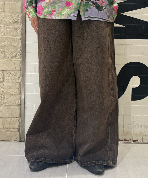 大石彩可さんの「BEAMS WOMEN｜オーバーダイ デニム パンツ」を使ったコーディネート