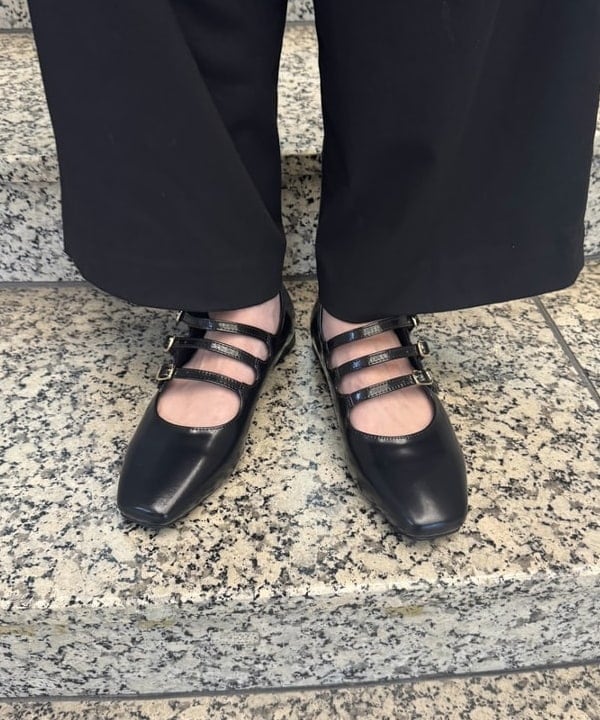 amiriさんの「BEAMS WOMEN｜maturely / オーガニック コットン ハート フリルシャツ」を使ったコーディネート