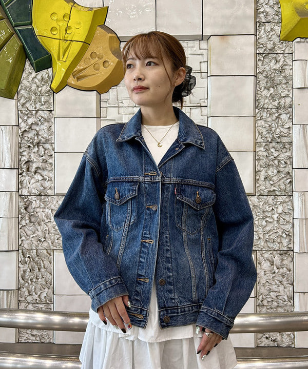 styling/ スタイリング/ コクーンピーコート 07.png