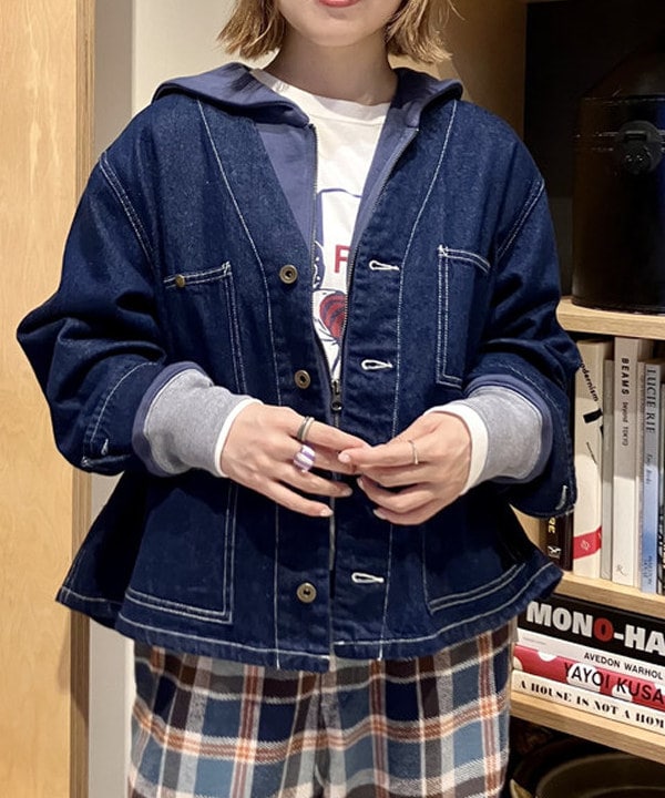 小原 もこさんの「BEAMS WOMEN｜デニム エンジニア ジャケット」を使ったコーディネート