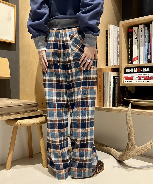 小原 もこさんの「BEAMS WOMEN｜デニム エンジニア ジャケット」を使ったコーディネート