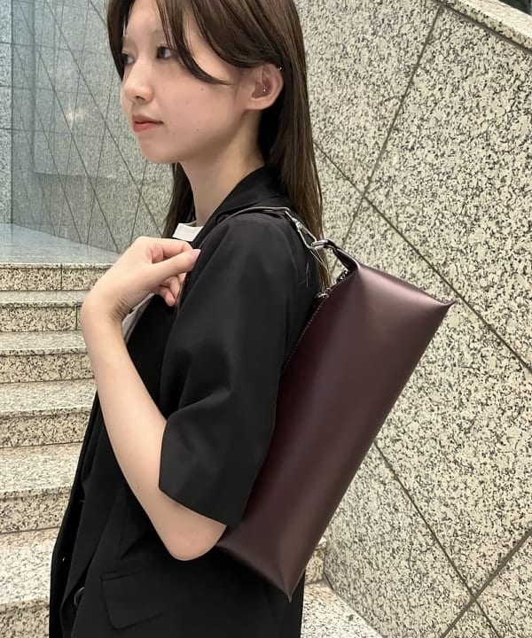 加歩さんの「BEAMS WOMEN｜【別注】GOOD ROCK SPEED / Wicked / リンガー Tシャツ」を使ったコーディネート