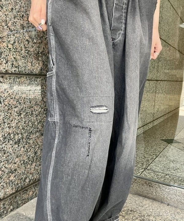 小原 もこさんの「BEAMS WOMEN｜【別注】BIGMAC / リペア オーバーオール▲」を使ったコーディネート