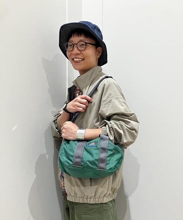 土田 達也さんの「BEAMS WOMEN｜BEAMS / ビッグ 6ポケット カーゴ ショーツ」を使ったコーディネート