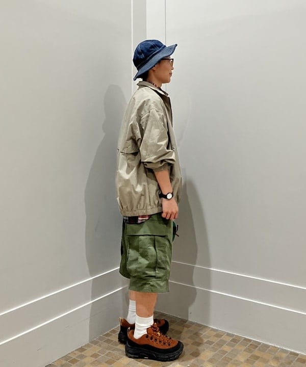 土田 達也さんの「BEAMS WOMEN｜BEAMS / ビッグ 6ポケット カーゴ ショーツ」を使ったコーディネート