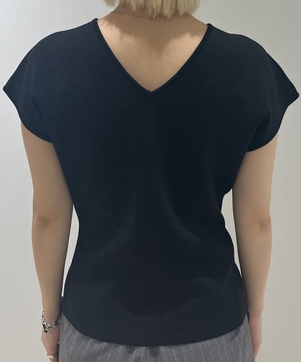 菜月さんの「BEAMS WOMEN｜2WAY フレンチ カーディガン プルオーバー」を使ったコーディネート