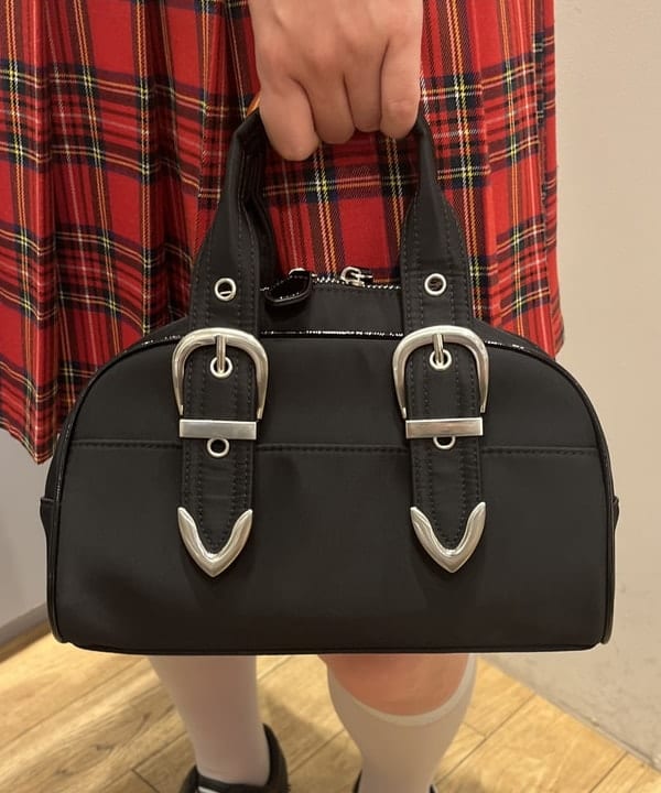 ゆいさんの「BEAMS WOMEN｜PUMA / MOSTRO PERF スニーカー」を使ったコーディネート