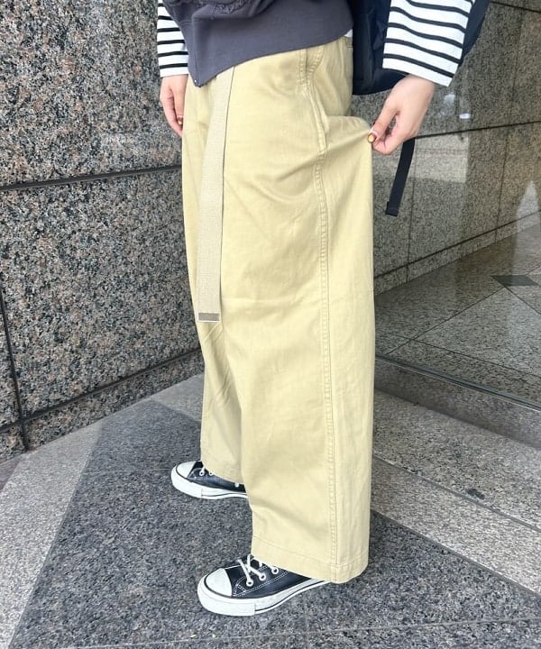 ばるたんさんの「BEAMS WOMEN｜エルボー パッチ バスク ロングスリーブ」を使ったコーディネート