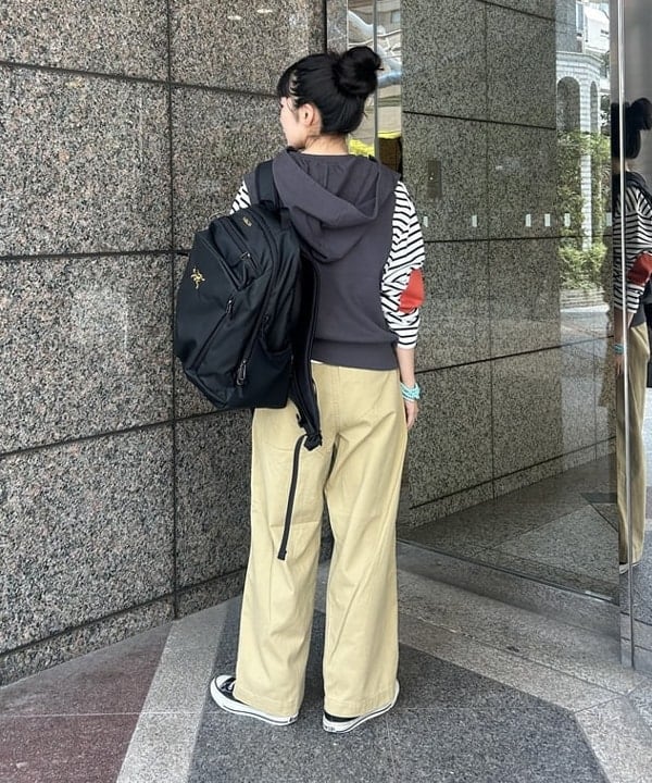 ばるたんさんの「BEAMS WOMEN｜エルボー パッチ バスク ロングスリーブ」を使ったコーディネート