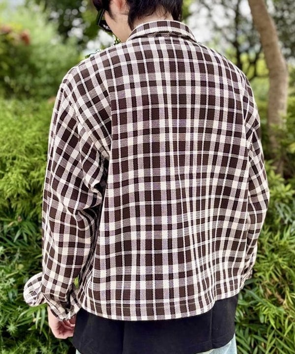 うえきんぐさんの「ワイドショートフィット メッシュ ジップアップ シャツ」を使ったコーディネート